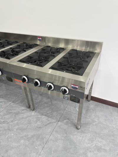 新品牌“厨主饪”系列煲仔炉。新外观,全铆结构,纸箱包装。